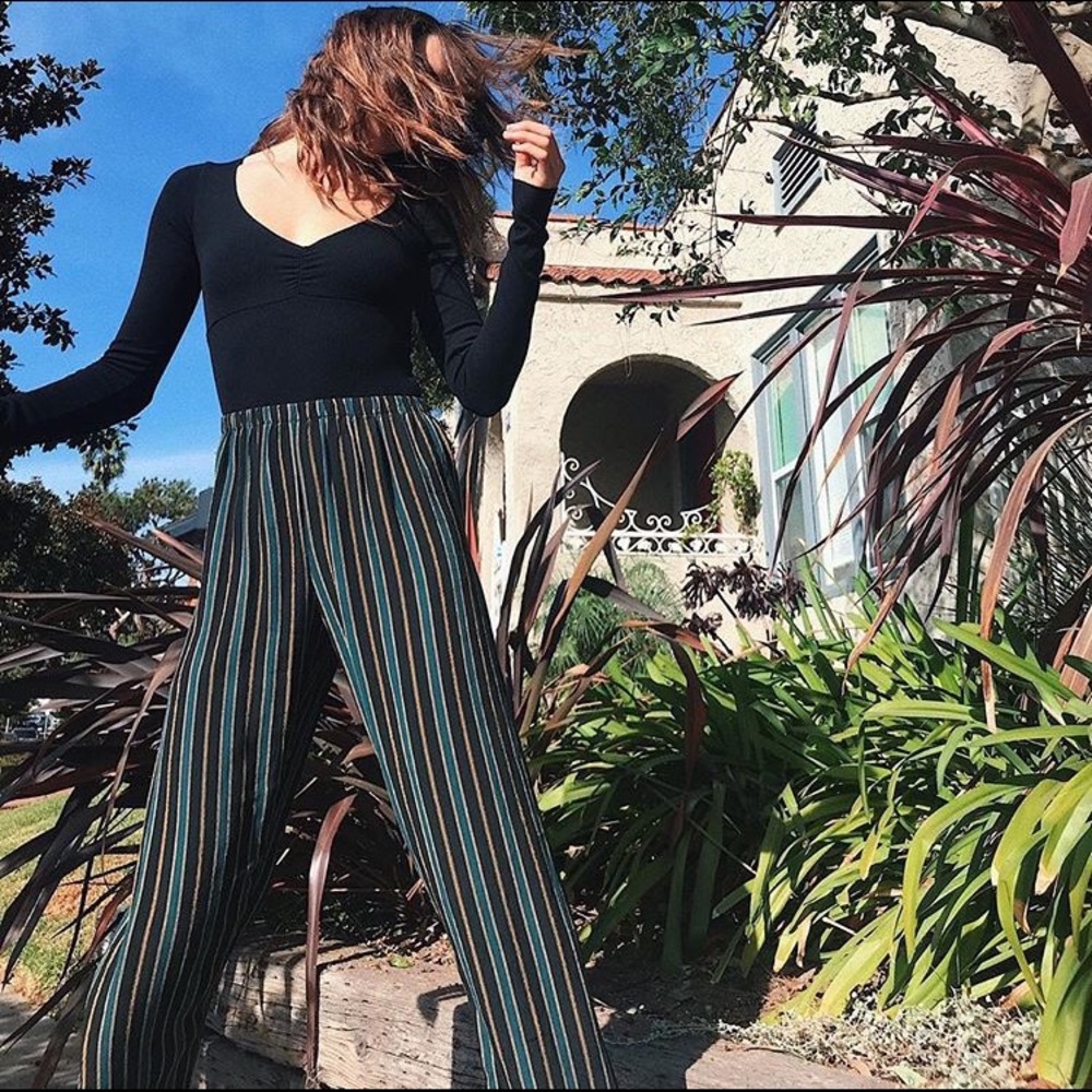 High-rise flowy pant